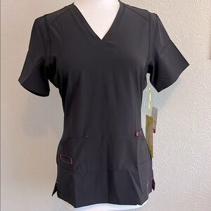 NWT SCRUBS Smitten Scrub Top Contemporary Fit